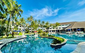 Boat Lagoon Resort